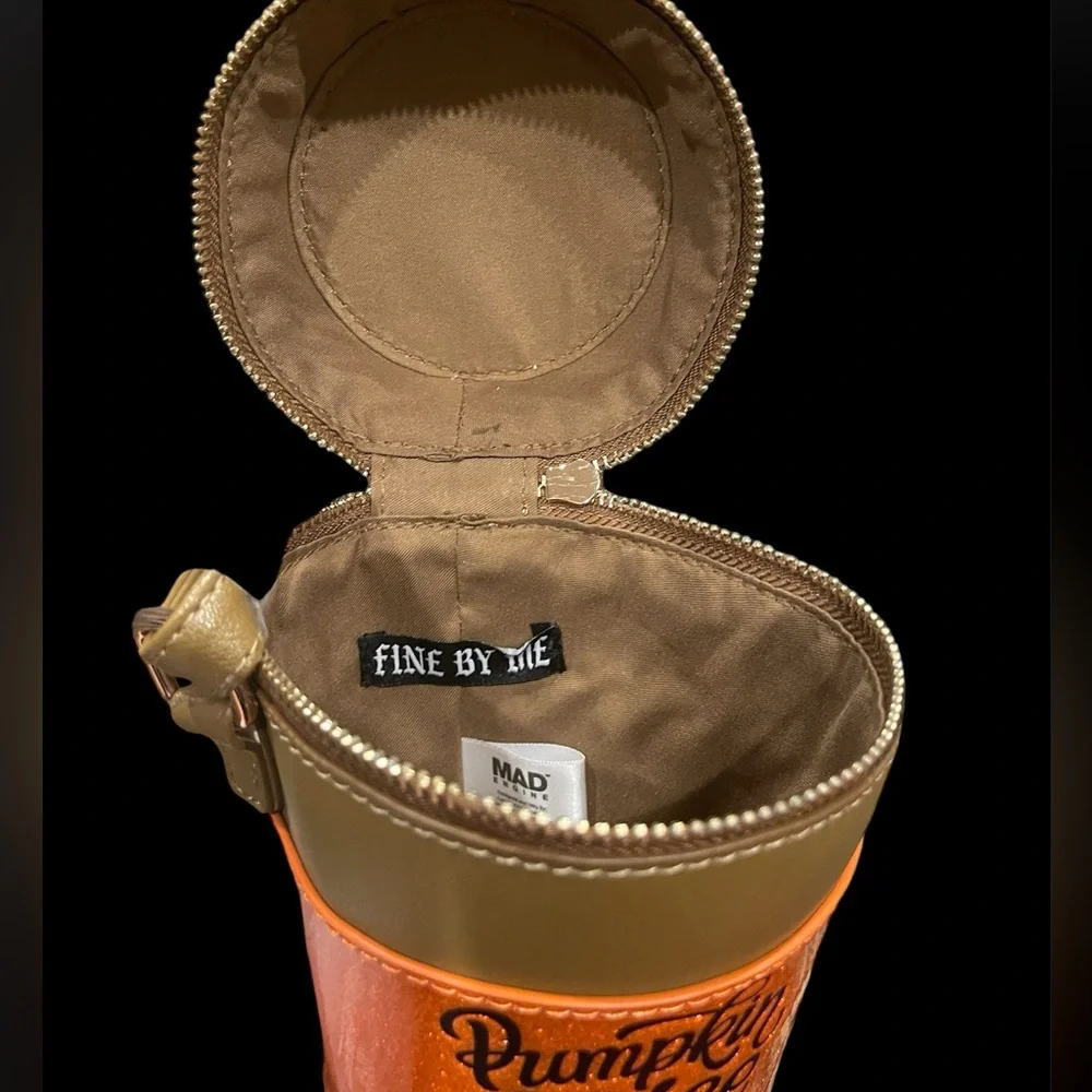 NWT Pumpkin Spice Latte crossbody bag!! Great for a fall accessory or Halloween - Picture 9 of 10